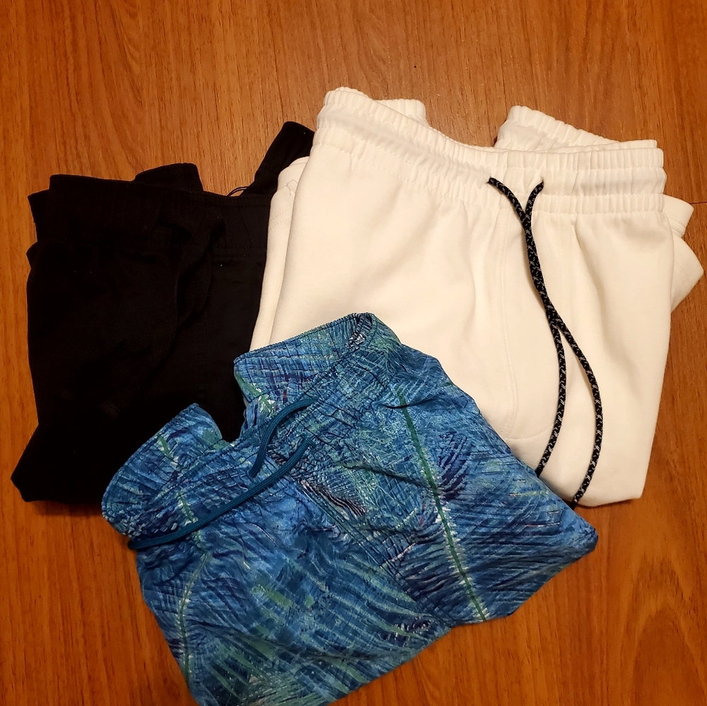 ✨️SET of 3✨️LCKR Men's Shorts